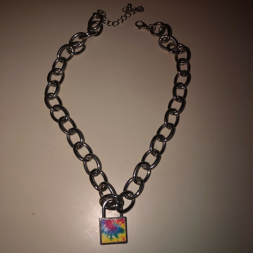 Chain necklace